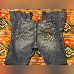 Wrangler bell bottoms extra long.